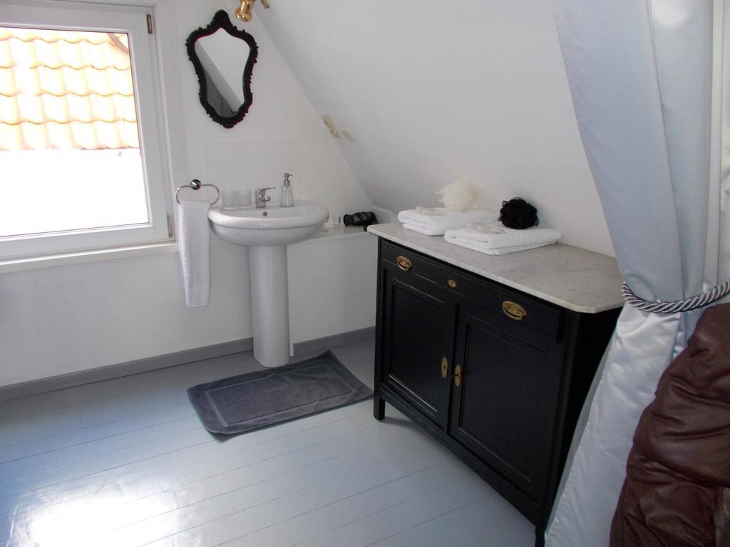 B&B Gray Bruges Bilik gambar